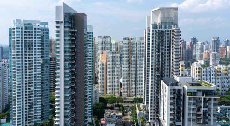 commercial brokerage 01 1 768x421